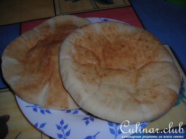 Пита с мясом и овощами