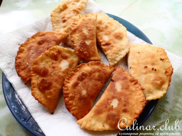 Чебуреки,кому чебуреки)))