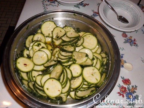 Кабачки маринованные быстрого приготовления и мгновенного поедания!!!