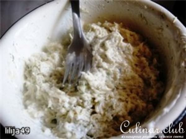 Кабачок с сыром и чесноком