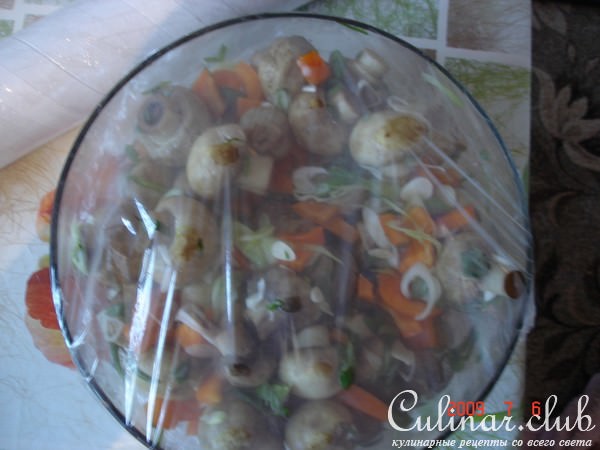 шампиньоны маринованные