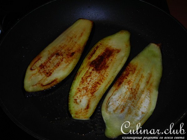 баклажанные рулетики с орехово-сырной начинкой