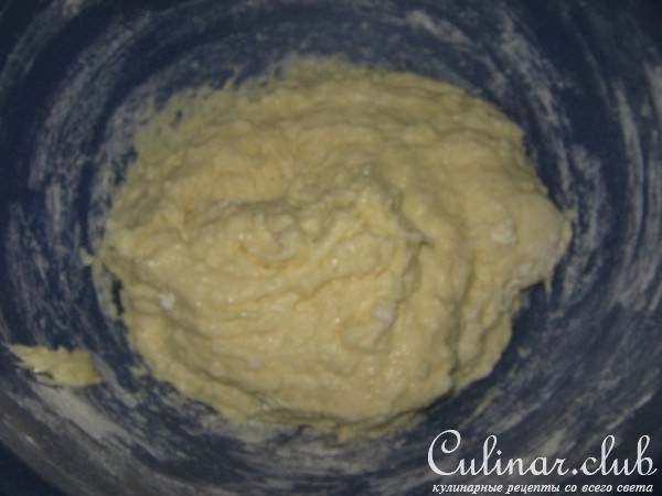Ватрушки картофельные с капустой и яйцом.