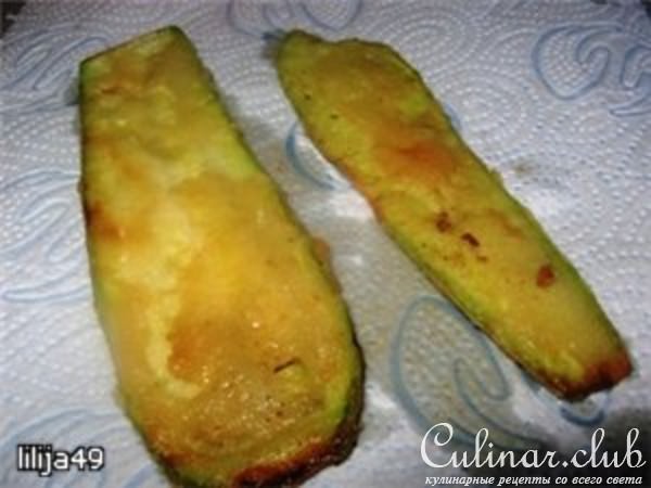 Кабачок с сыром и чесноком