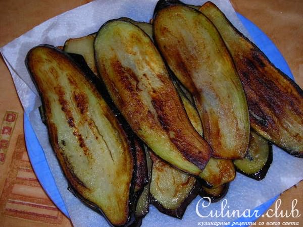 баклажанные рулетики с орехово-сырной начинкой