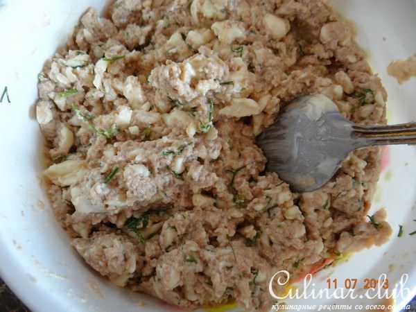 Закуска из морепродуктов с лавашем