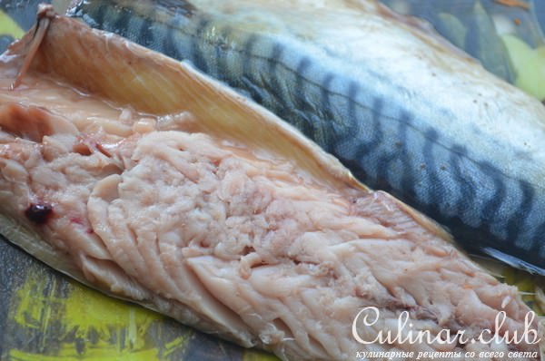Скумбрия с морковью