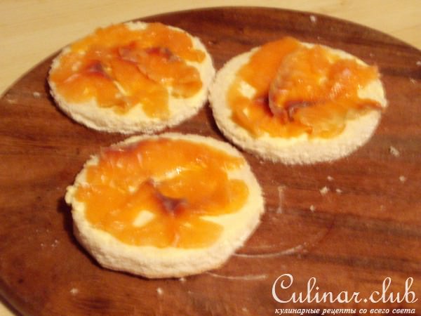 Новогодняя закуска "АНАНАС" с красной рыбой и икрой