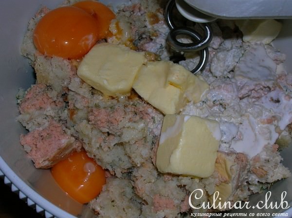 Рулет сырно-рыбный