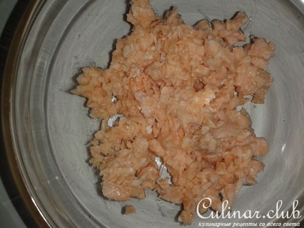 Канапе с клюквенным желе на рыбном бульоне.