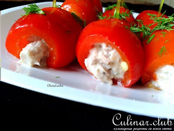 Рулетики из печеного болгарского перца...с вкусной начинкой)))