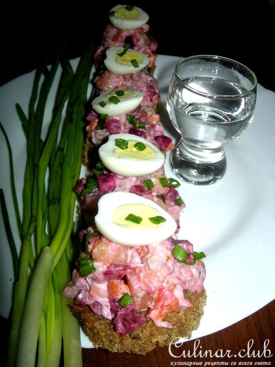 Закусочка с селедочкой