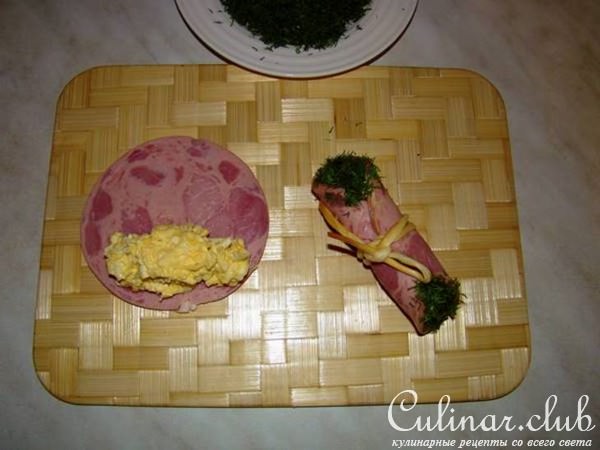 Закуска "Свертки Деда Мороза"