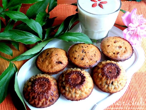 Кексы-маннички с бананом и сырочками