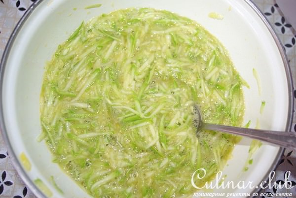 Кабачковый кекс