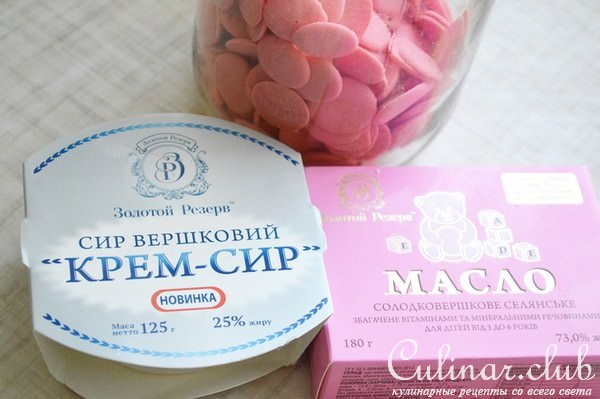 Капкейки с личи и розовой водой.