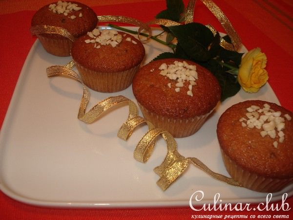 нежные и ароматные кексы с вареньем из чёрной смородины/мой вариант/