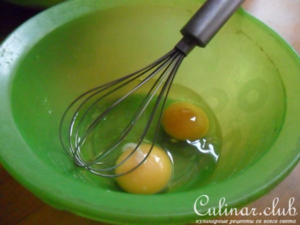 Тыквенный хлеб с зелёным луком и сыром