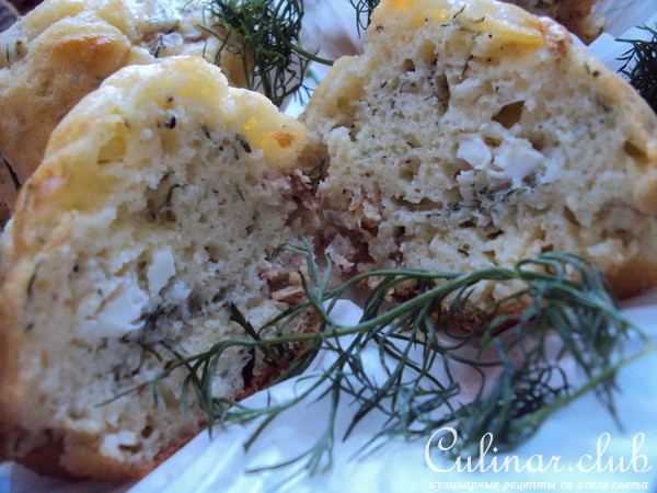 Кексы с копченой рыбой и фетой (Cake au poisson fum et la feta)