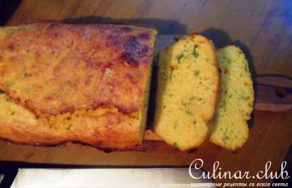 Тыквенный хлеб с зелёным луком и сыром