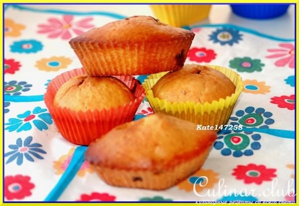 Кексики (маффины) с варёной сгущёнкой