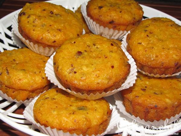 Морковные кексы с орехами.