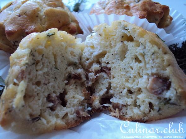 Кексы с копченой рыбой и фетой (Cake au poisson fum et la feta)