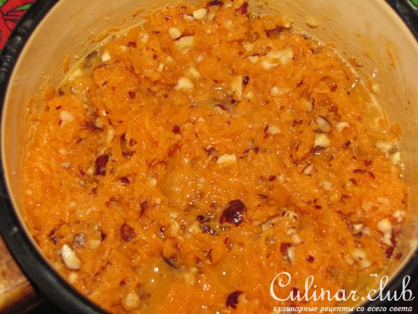 Морковные кексы с орехами.