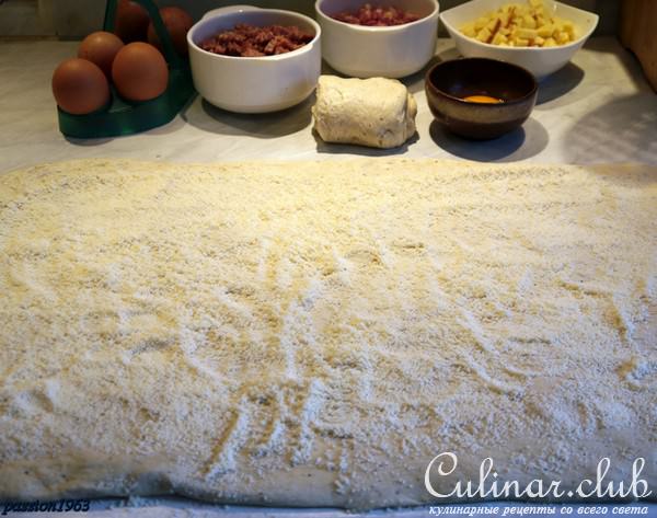 Неаполетанский казатьелло (Casatiello napoletano) – итальянская пасхальная выпечка