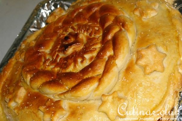 Пирог с курицей и грибами по-уральски