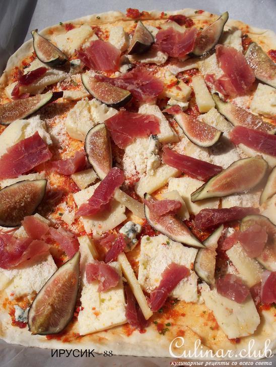 Fig and Prosciutto PIZZA / Пицца с инжиром и прошюто на без дрожжевом тесте "пяти минутка" Дуэль!