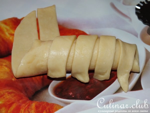 Булочки с сосисками