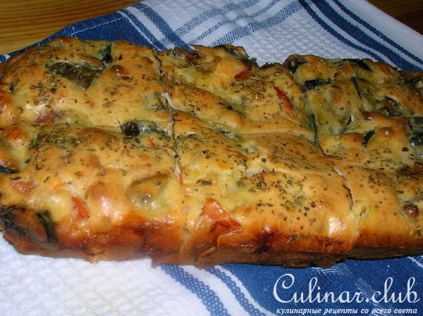 Закусочный кекс с баклажанами и помидорами