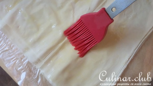 Наш сытный любимый завтрак- пирог из теста фило с семгой!