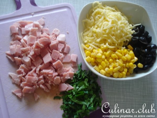 Кекс с ветчиной и кукурузой