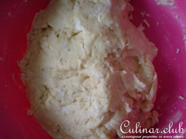 Пирог с говядиной и луком