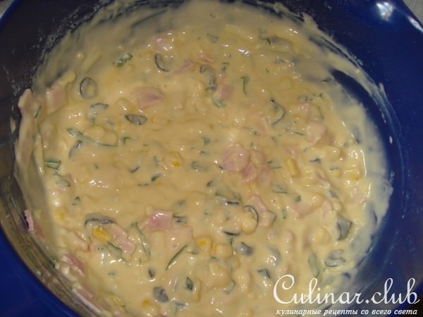 Кекс с ветчиной и кукурузой