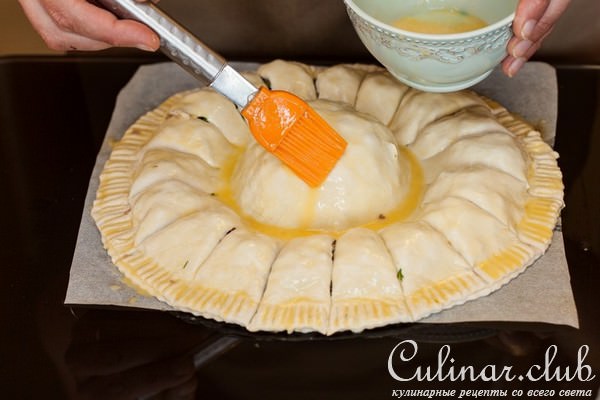 Мясной пирог Ромашка