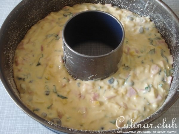 Кекс с ветчиной и кукурузой