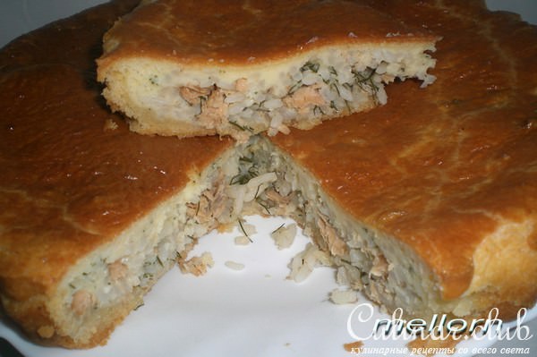 Рыбный пирог-запеканка с рисом