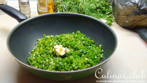 Пирог на простокваше с зеленью и яйцом. Очень вкусное тесто!