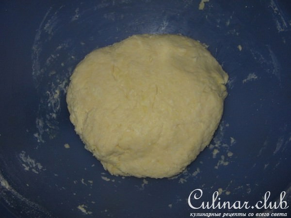 Киш с рисом и салями.
