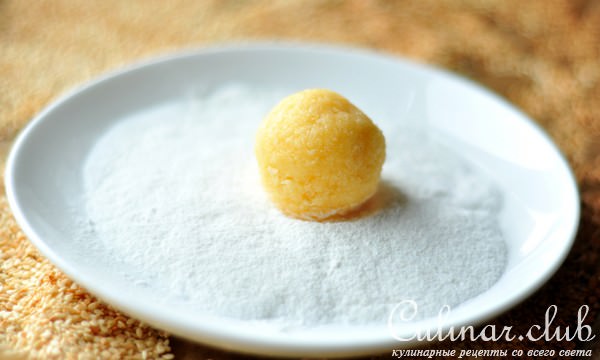 Гхуриба с кокосовым орехом (Ghribas aux noix de coco)( Две идеи одного одного продукта)