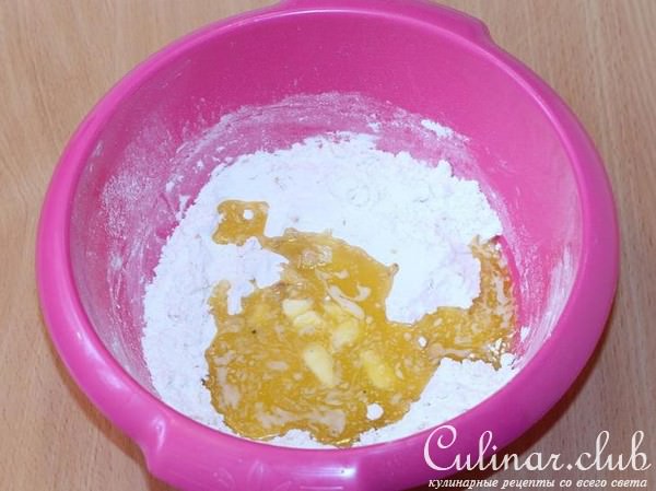 Сконы с луком и орехами