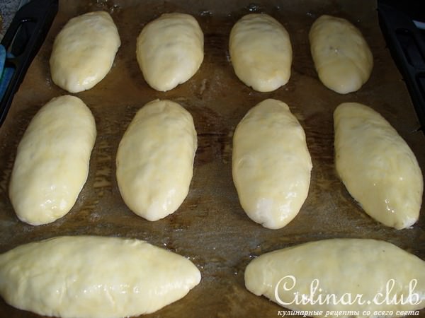 Пирожки печёные с капустой ( мой вариант)