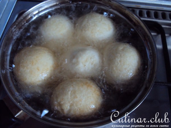 Творожные пончики с черносливом и курагой