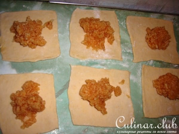 Домашнее слоеное тесто. Слойки с яблоками.