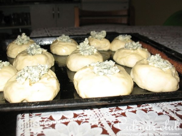 Булочки с чесноком.