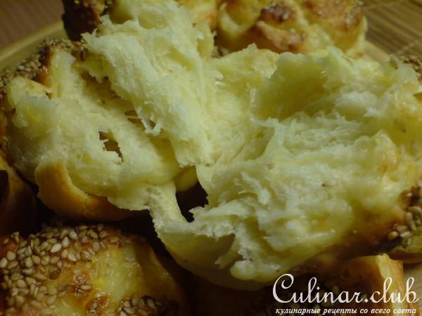 Булочки-рулетики сырно-кунжутные