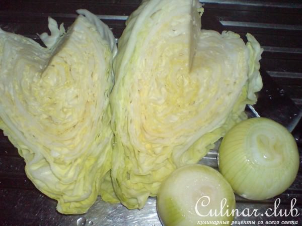 Пирожки с мясом и молодой капустой